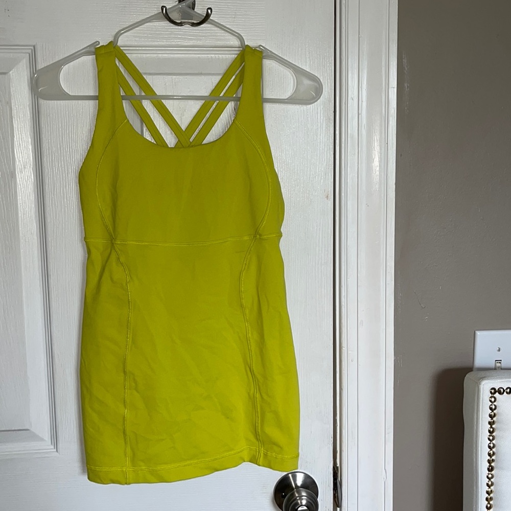 Lululemon tank loved but in great condition!